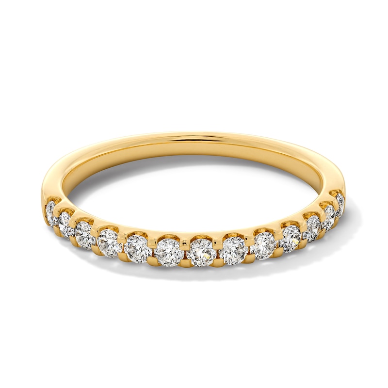 Main Image 1 of 3/8 CT. T.W. Diamond Anniversary Band in 10K Gold