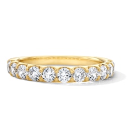 5/8 CT. T.W. Diamond 12-Stone Anniversary Band in 10K Gold