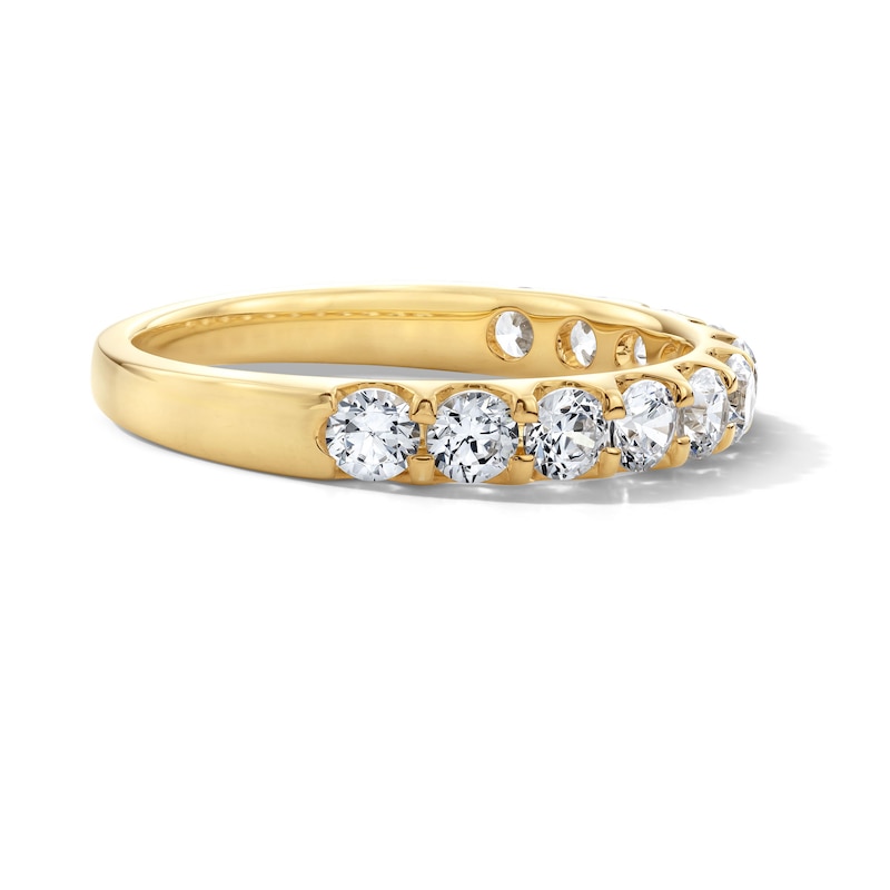 Main Image 4 of 5/8 CT. T.W. Diamond 12-Stone Anniversary Band in 10K Gold