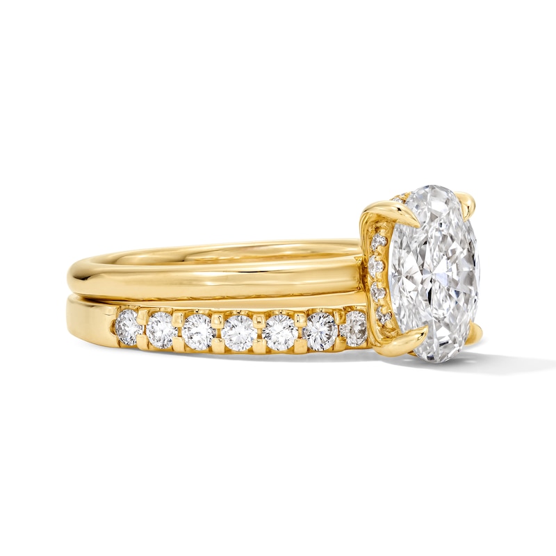 Main Image 4 of 2 CT. T.W. Oval Certified Lab-Grown Diamond Bridal Set in 14K Yellow Gold (F/VS2)