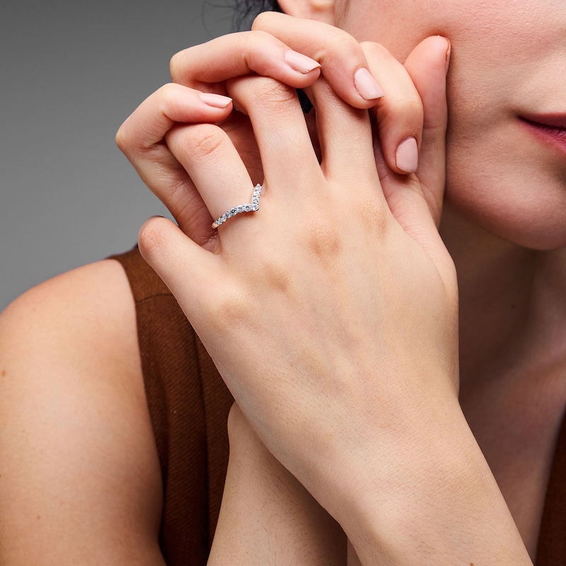 Main Image 2 of 1/2 CT. T.W. Lab-Grown Diamond Chevron Band in 14K White Gold (F/VS2)