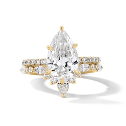 4 CT. T.W. Pear-Shaped Certified Lab-Grown Diamond Bridal Set in 14K Gold (F/VS2)