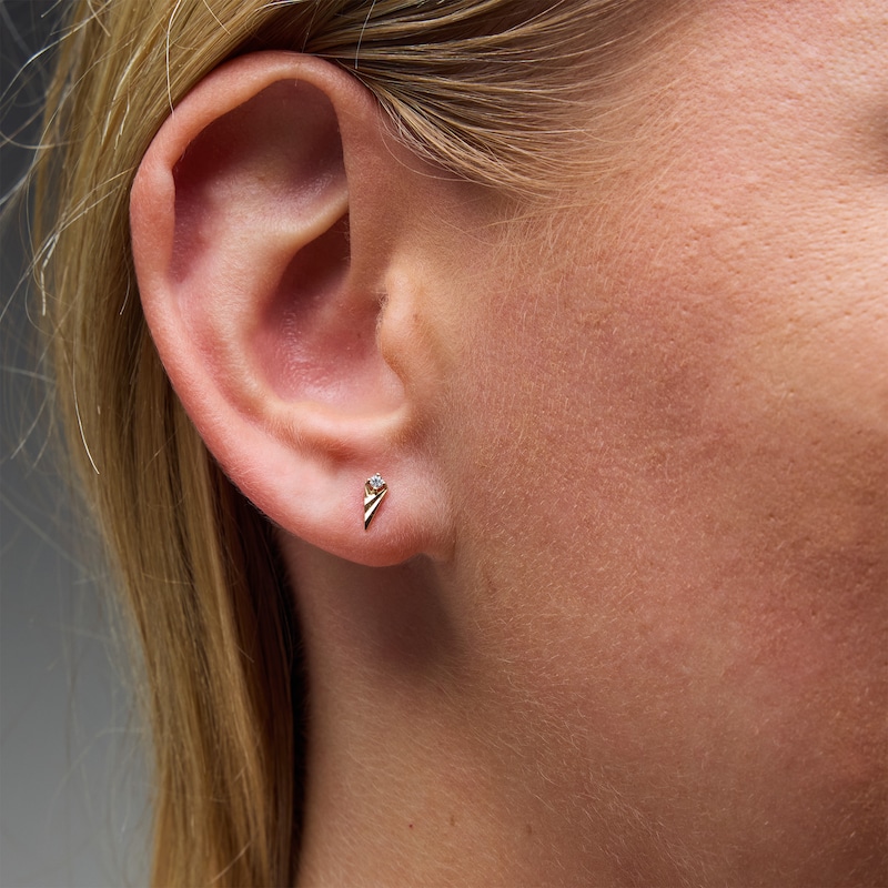Main Image 2 of Lab-Grown Diamond-Accent Kite-Shaped Single Cartilage Stud Earring in 14K Gold (F/VS2)