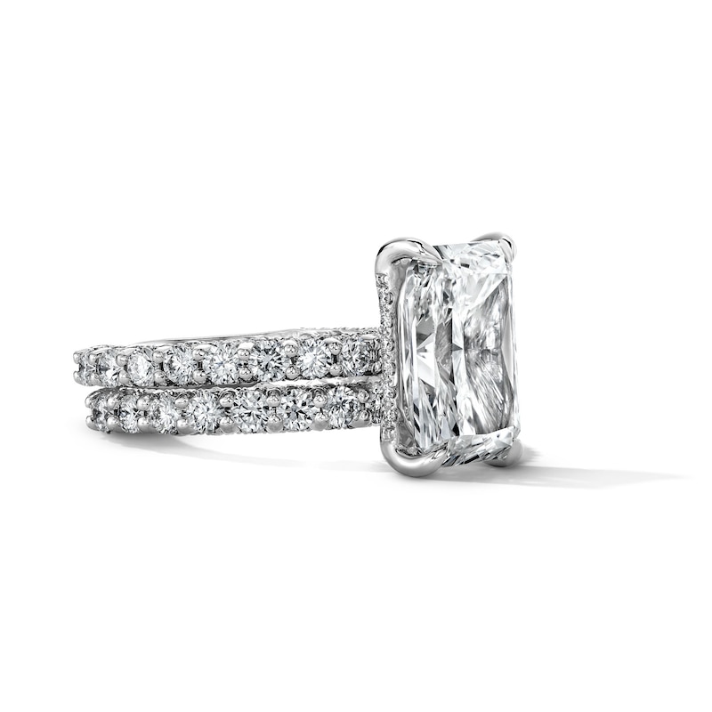 Main Image 3 of Vera Wang Love Collection 7-1/4 CT. T.W. Radiant-Cut Certified Lab-Grown Diamond Bridal Set in 14K White Gold (F/VS2)