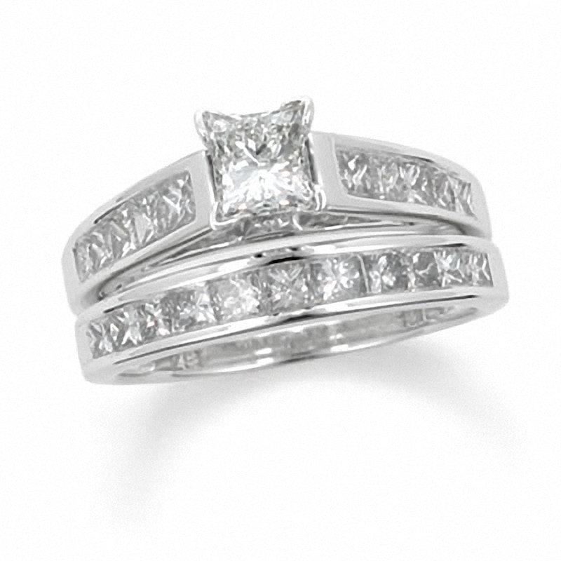 Main Image 1 of Previously Owned - 1-7/8 CT. T.W. Princess Cut Diamond Bridal Set with Diamond Accents in 14K White Gold