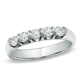 Previously Owned - 1/2 CT. T.W. Diamond Five Stone Band in 14K White Gold