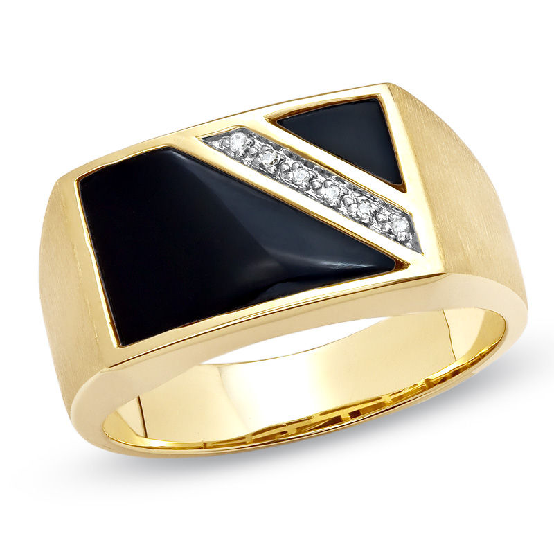 Previously Owned - Men's Onyx Flag Ring with Diamond Accents in 10K Gold