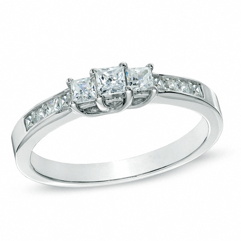 Previously Owned - 1 CT. T.W. Princess-Cut Diamond Three Stone Engagement Ring in 10K White Gold