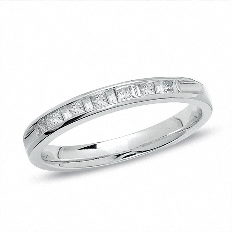 Previously Owned - 1/4 CT. T.W. Princess-Cut and Baguette Diamond Band in 14K White Gold