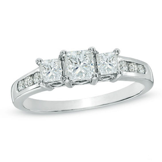Previously Owned 1 Ct T W Princess Cut Diamond Past Present T W Princess Cut Diamond Past Present Future Ring