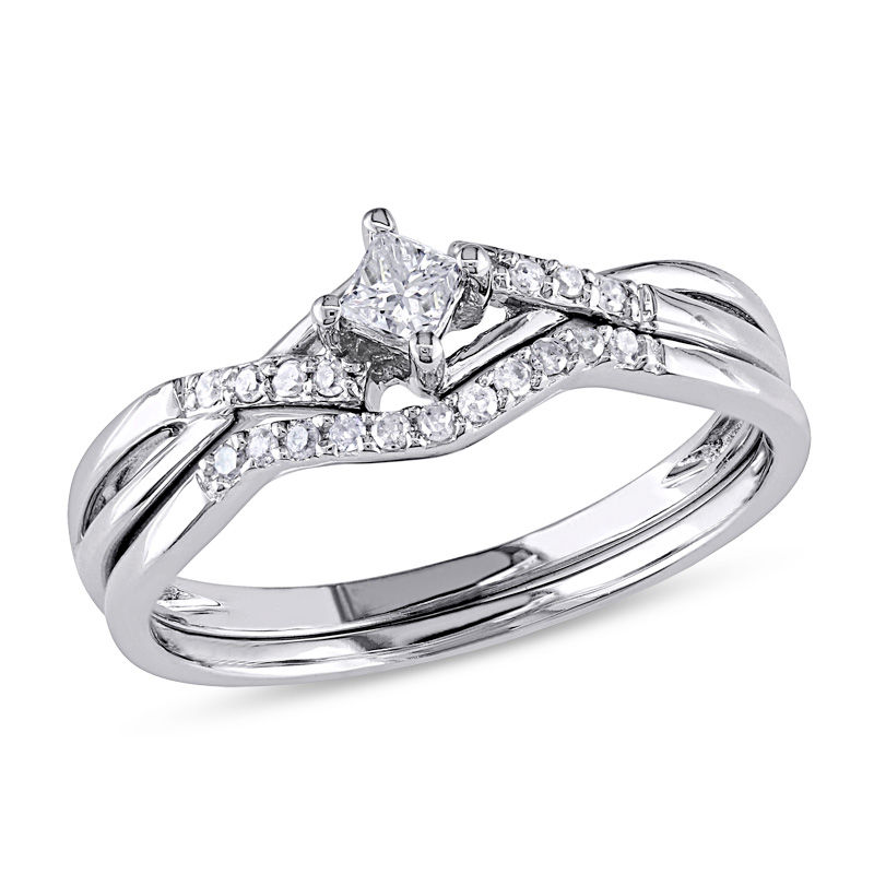 Main Image 1 of Previously Owned - 1/5 CT. T.W. Princess-Cut Diamond Bridal Set in 10K White Gold