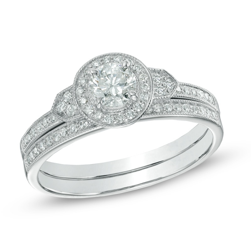 Previously Owned - 5/8 CT. T.W. Diamond Bridal Set in 10K White Gold