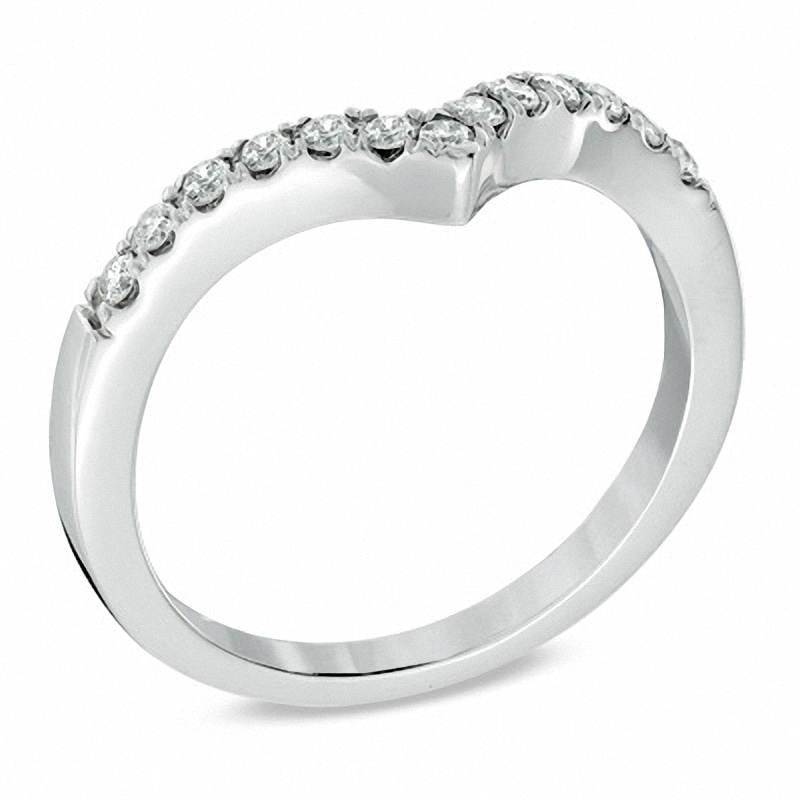 Previously Owned - 1/4 CT. T.W. Diamond Chevron Contour Anniversary Band in 10K White Gold