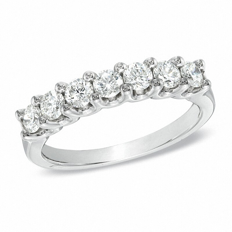Main Image 1 of Previously Owned - 7/8 CT. T.W.  Diamond Seven Stone Wedding Band in 18K White Gold (H/VS2)