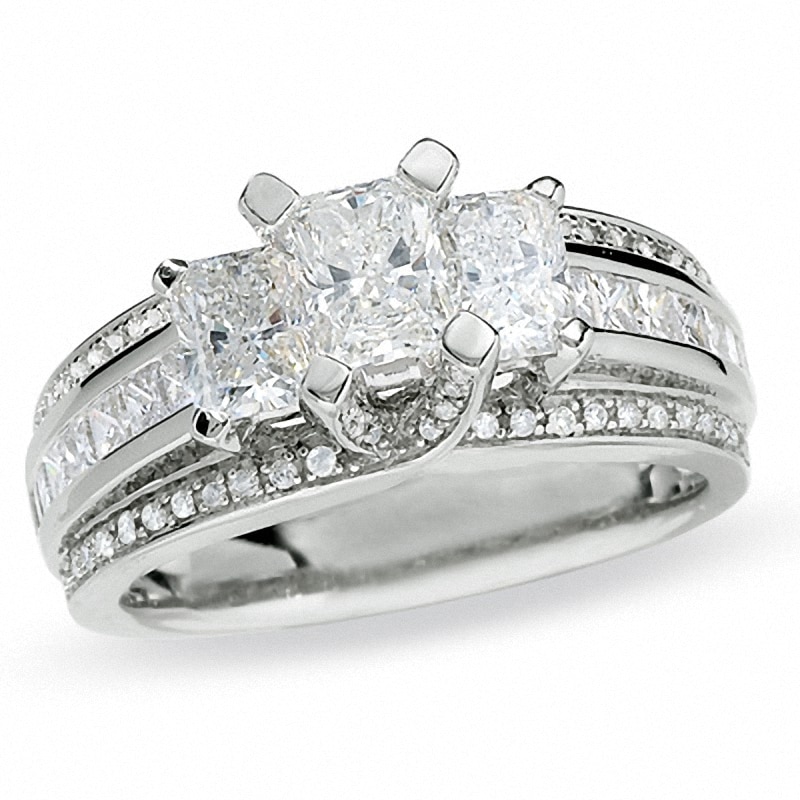 Previously Owned - 1-3/4 CT. T.W. Radiant Cut Diamond Three Stone Ring in 14K White Gold
