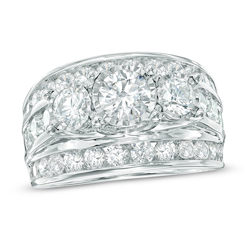Main Image 1 of Previously Owned - 4 CT. T.W. Diamond Past Present Future® Ring in 14K White Gold