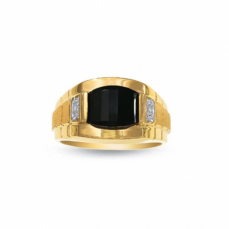 Main Image 1 of Previously Owned - Barrel-Cut Onyx Ring in 10K Gold with Diamond Accents