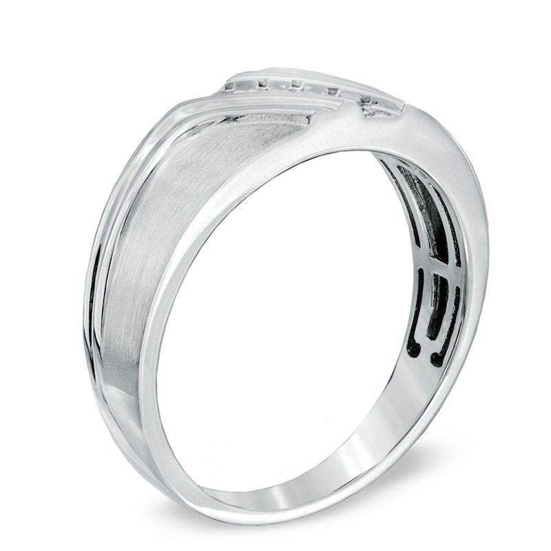 Main Image 2 of Previously Owned - 1/10 CT. T.W. Diamond Five Stone Slant Band in 10K White Gold