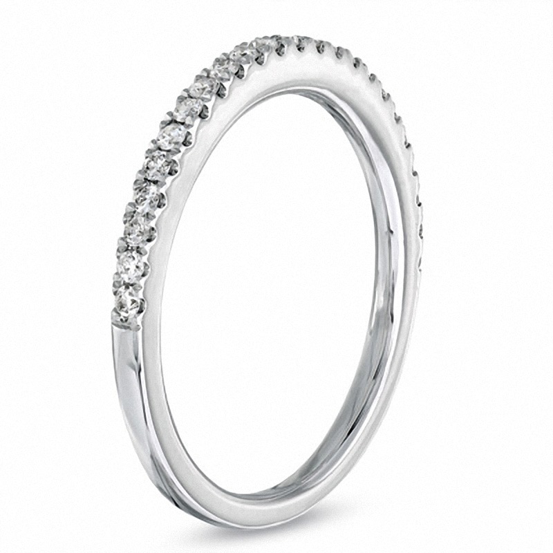 Previously Owned - Vera Wang Love Collection 1/4 CT. T.W. Diamond Anniversary Band in 14K White Gold
