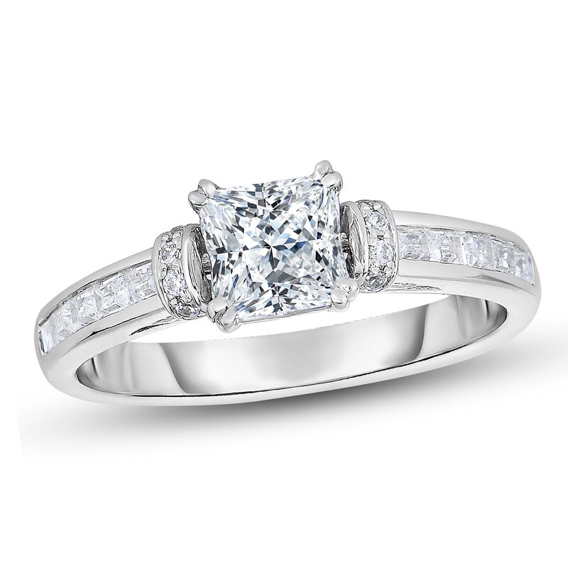 Main Image 1 of Previously Owned - 1-1/6 CT. T.W. Princess-Cut Diamond Collar Engagement Ring in 14K White Gold