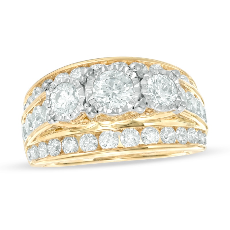 Previously Owned - 3 CT. T.W. Past Present Future® Diamond Three Stone Ring in 14K Gold