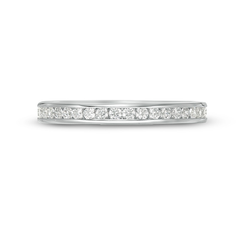 Previously Owned - 1/2 CT. T.W. Diamond Eternity Band in 14K White Gold (H/SI2)
