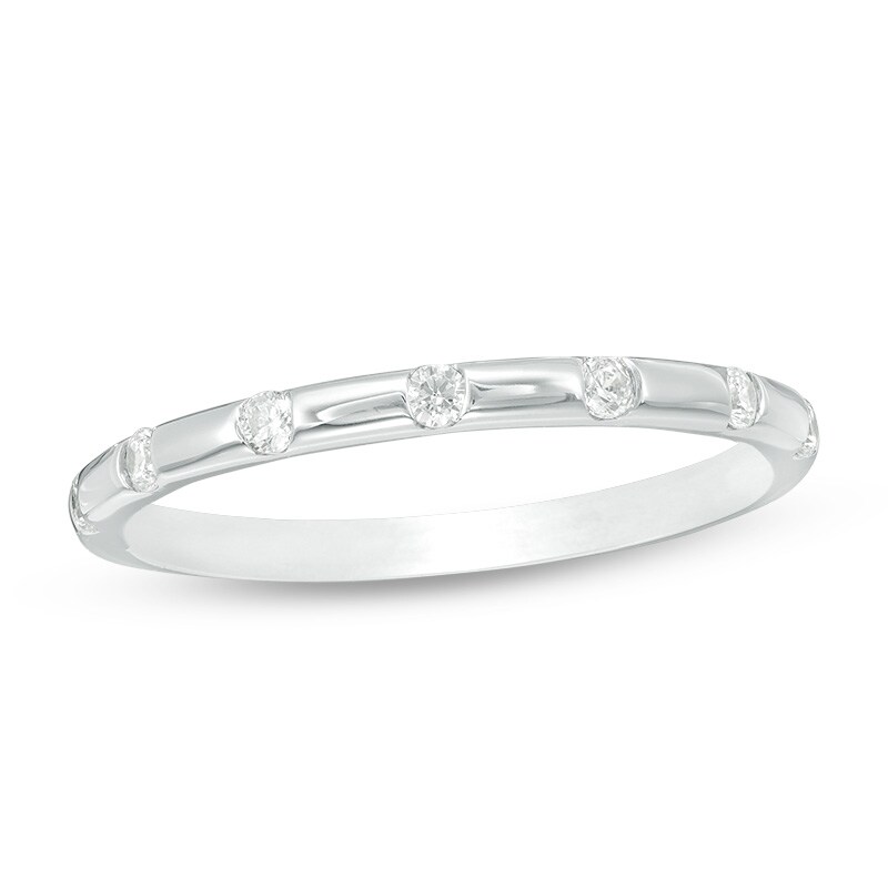 Previously Owned - 1/8 CT. T.W. Diamond Seven Stone Stackable Band in 10K White Gold