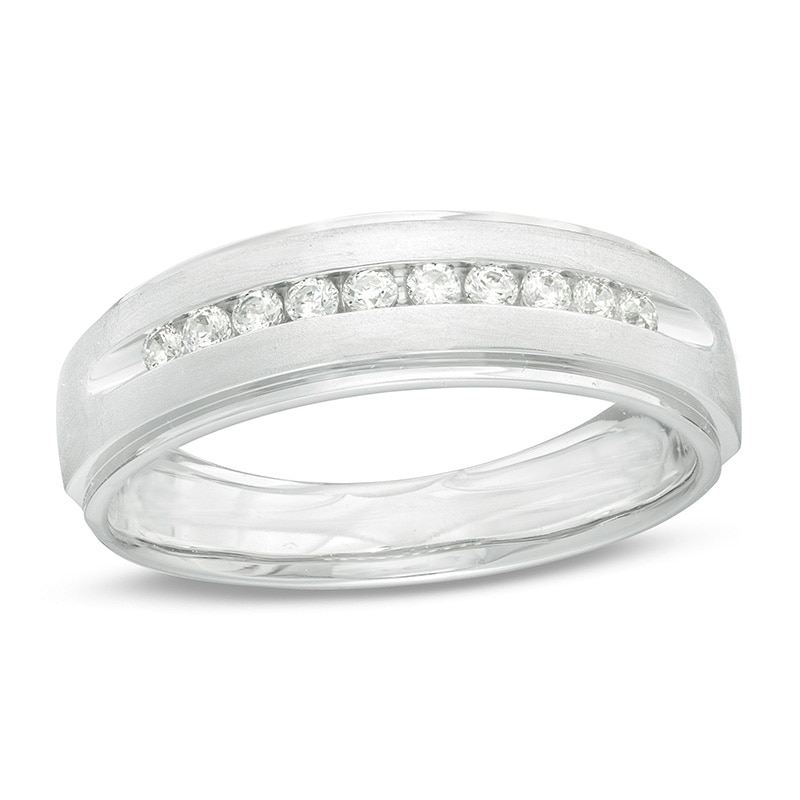 Previously Owned - Men's 1/4 CT. T.W. Diamond Satin Wedding Band in 10K White Gold