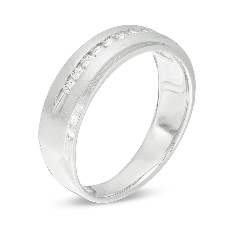 Previously Owned - Men's 1/4 CT. T.W. Diamond Satin Wedding Band in 10K White Gold