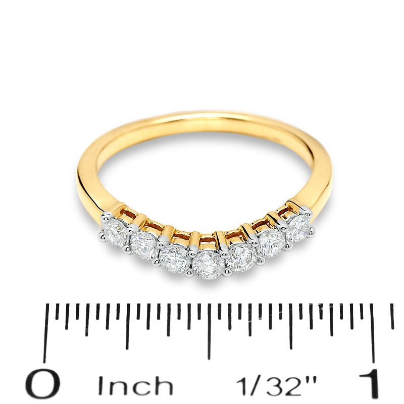 Main Image 3 of Previously Owned - 1/2 CT. T.W. Diamond Band in 14K Gold