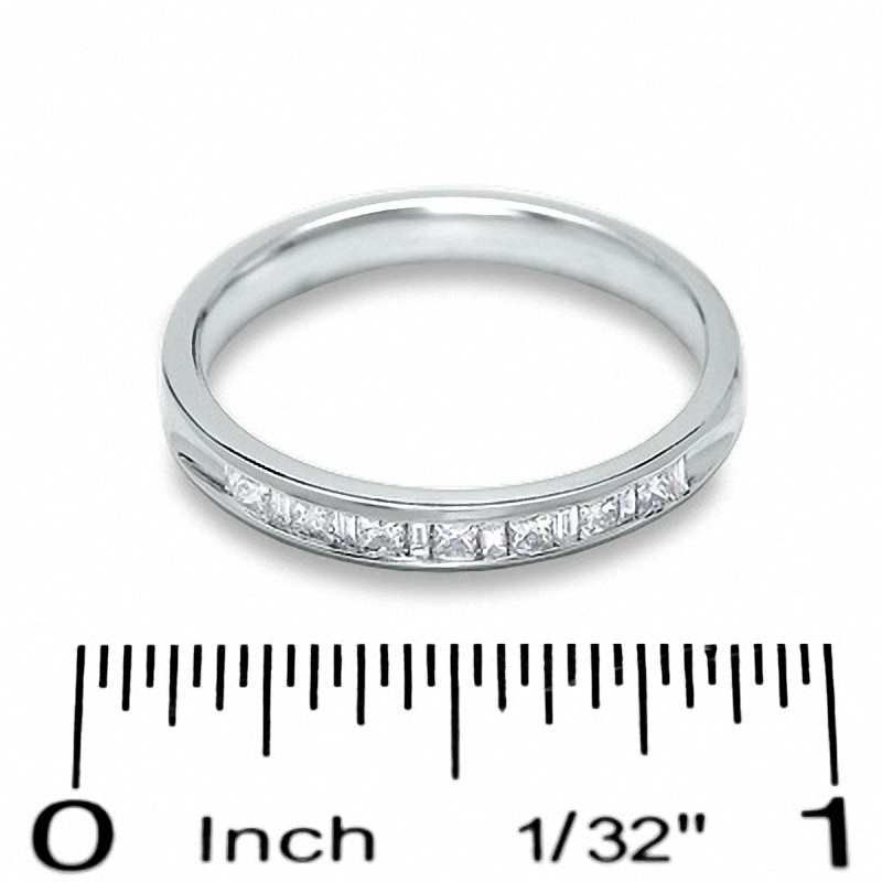 Main Image 3 of Previously Owned - 1/4 CT. T.W. Princess-Cut and Baguette Diamond Band in 14K White Gold