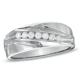 Previously Owned - Men's 1/4 CT. T.W. Diamond Seven Stone Wedding Band in 10K White Gold