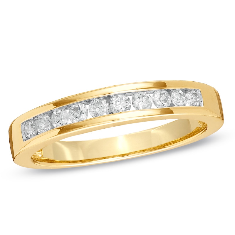 Main Image 4 of Previously Owned - 1 CT. T.W. Quad Square-Cut Diamond Bridal Set in 14K Gold