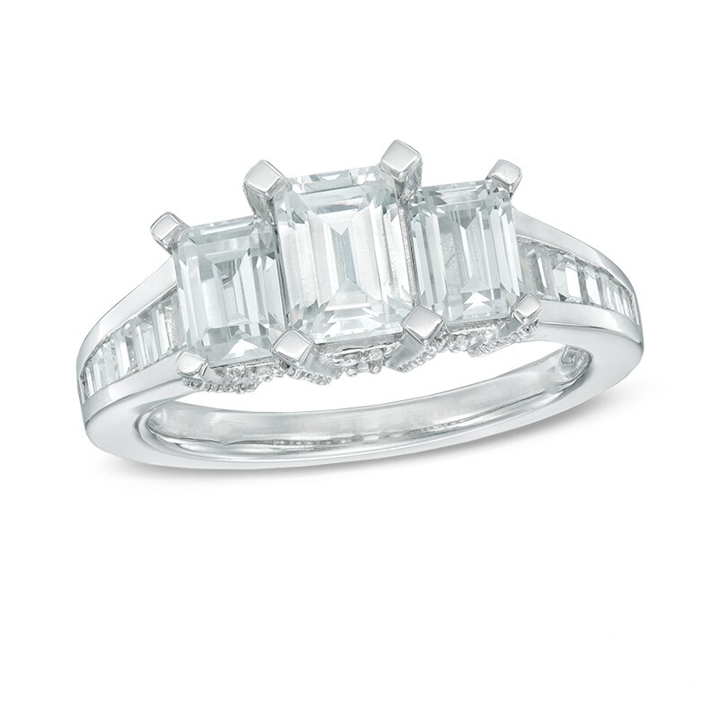 Previously Owned Emerald-Cut Diamond Past Present