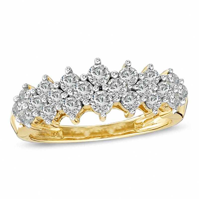 Main Image 1 of Previously Owned - 1 CT. T.W. Diamond Cluster Pyramid Band in 10K Gold