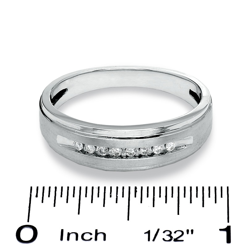 Previously Owned - Men's 1/10 CT. T.W. Diamond Wedding Band in 10K White Gold