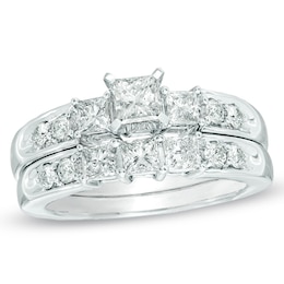 Previously Owned - 1-1/2 CT. T.W. Princess-Cut Diamond Three Stone Bridal Set in 14K White Gold