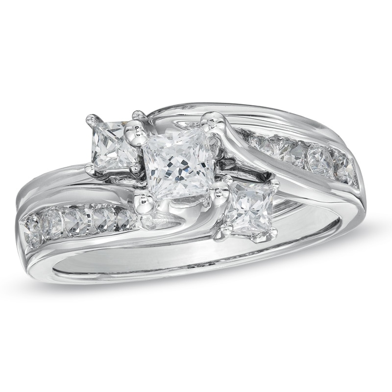Previously Owned - 1 CT. T.W. Princess-Cut Diamond Three Stone Bridal Set in 14K White Gold