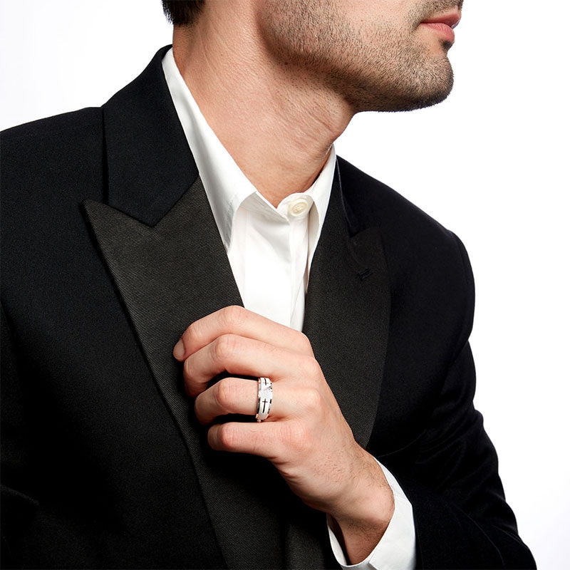 Main Image 2 of Previously Owned - 1/20 CT. T.W. Diamond Five Stone Antique-Finish Double Cross Wedding Band in 10K White Gold