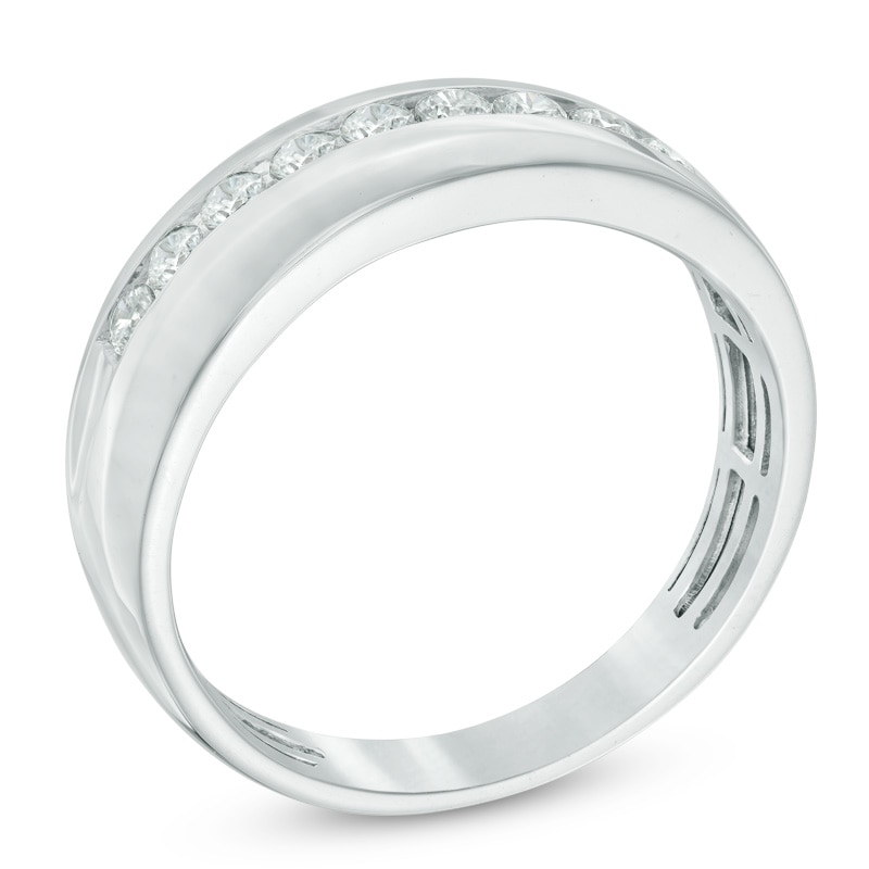 Main Image 2 of Previously Owned - Men's 1/2 CT. T.W. Diamond Slant Wedding Band in 10K White Gold