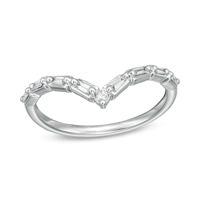 Main Image 1 of Previously Owned - 1/6 CT. T.W. Baguette and Round Diamond Chevron Anniversary Band in 14K White Gold