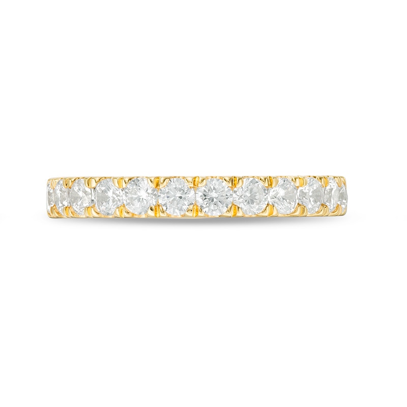 Previously Owned - 7/8 CT. T.W. Diamond Wedding Band in 10K Gold