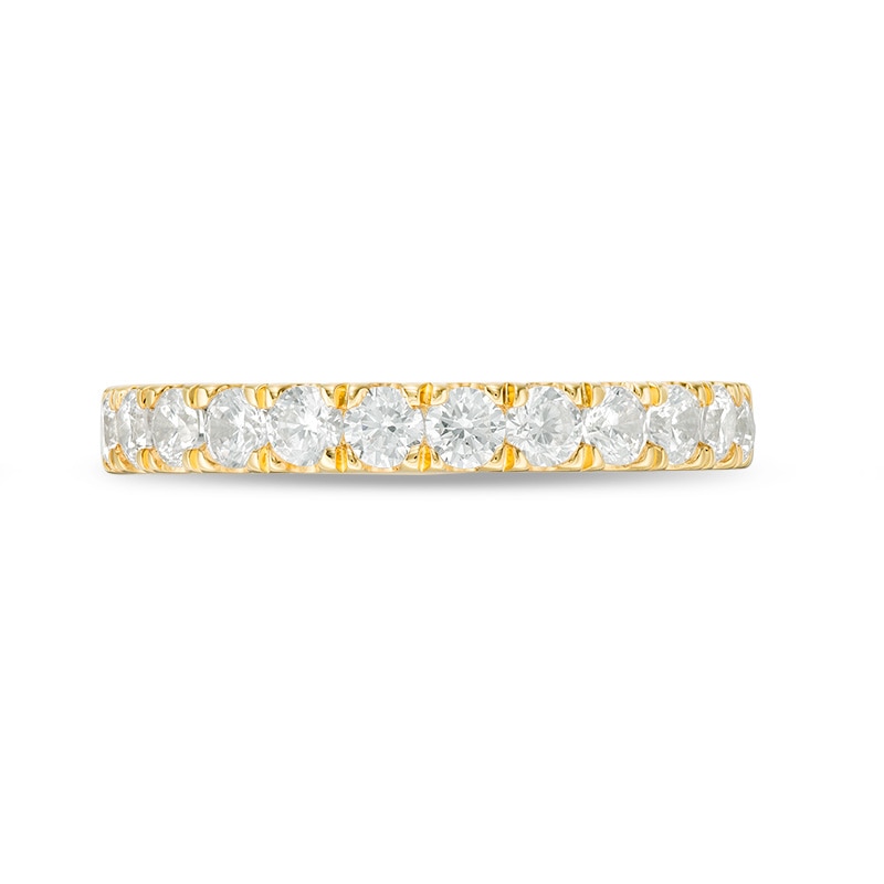 Previously Owned - 7/8 CT. T.W. Diamond Wedding Band in 10K Gold