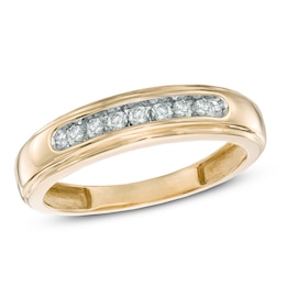 Previously Owned - 1/4 CT. T.W. Diamond Comfort Fit Band in 10K Gold