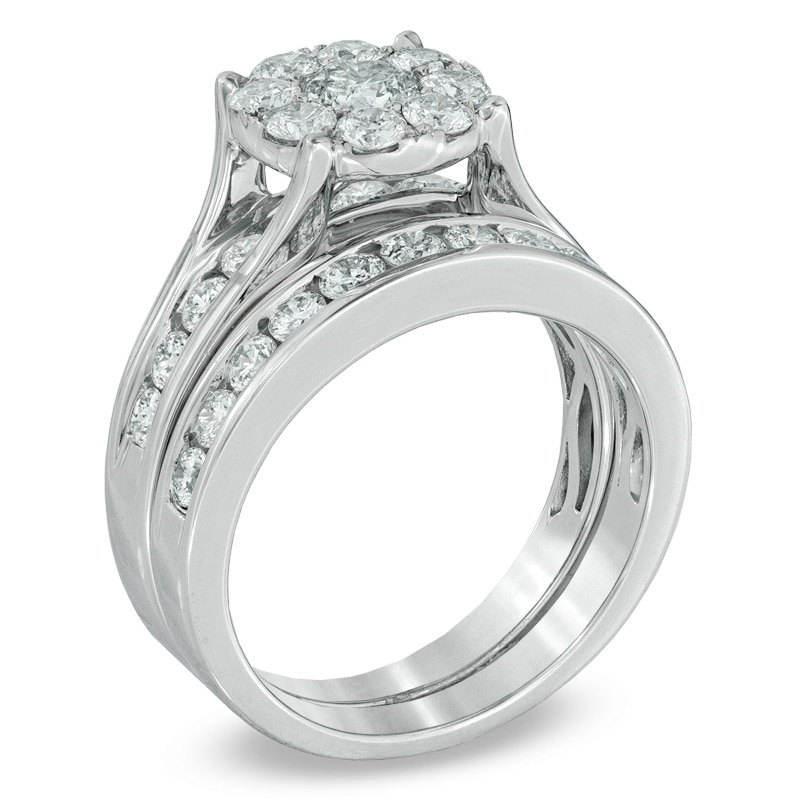 Previously Owned - 1-1/2 CT. T.W. Multi-Diamond Bridal Set in 14K White Gold