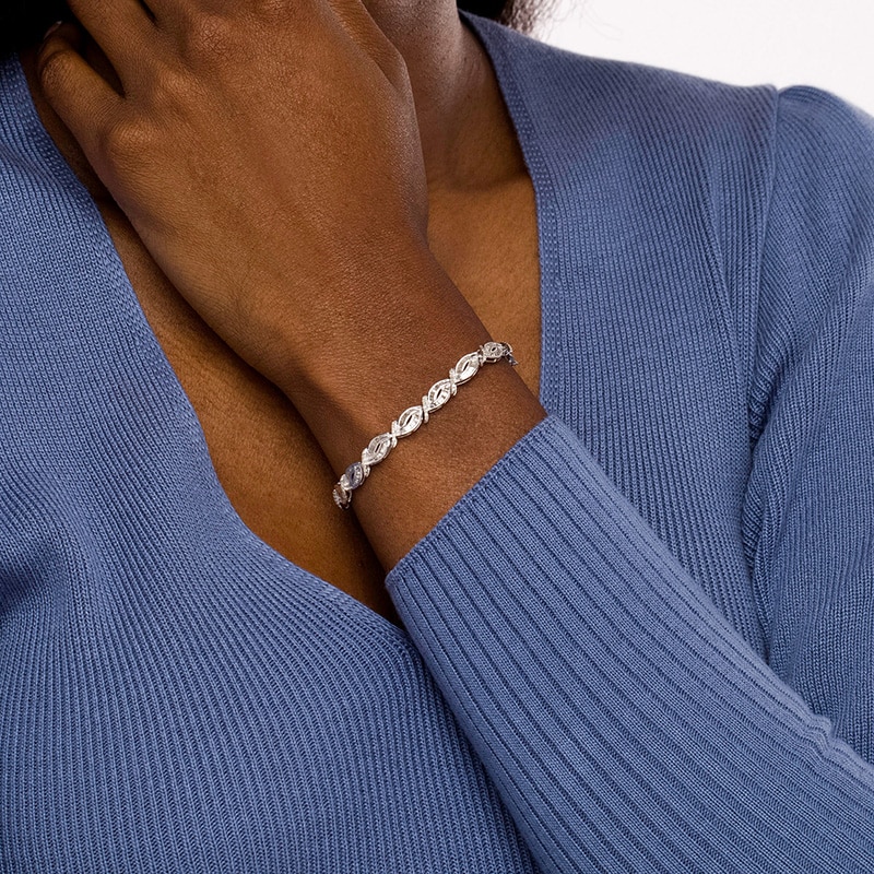 Main Image 2 of Previously Owned - 2 CT. T.W. Diamond Scallop Edge Bracelet in 10K White Gold – 7.25"