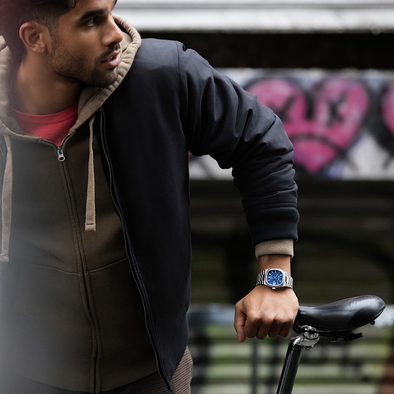 Main Image 4 of Previously Owned - Men's Bulova Super Seville Watch with Square Blue Dial (Model: 96B440)